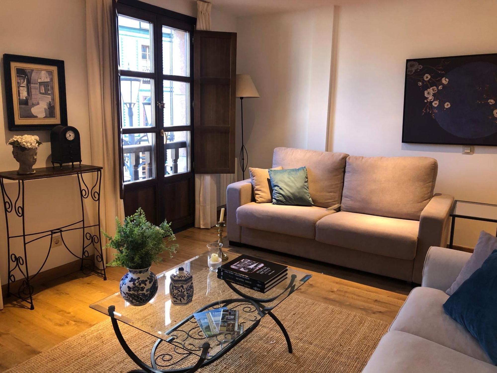 La Plaza De Llanes, Plaza Parres Sobrino, 6 Apartment ภายนอก รูปภาพ